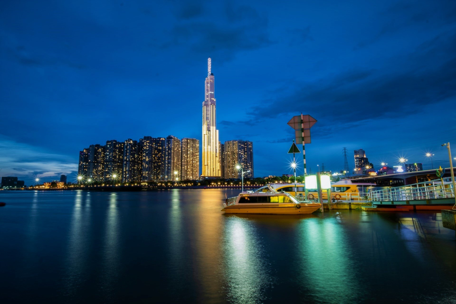 โฮจิมินห์ซิตี้ 1 เดย์ทัวร์