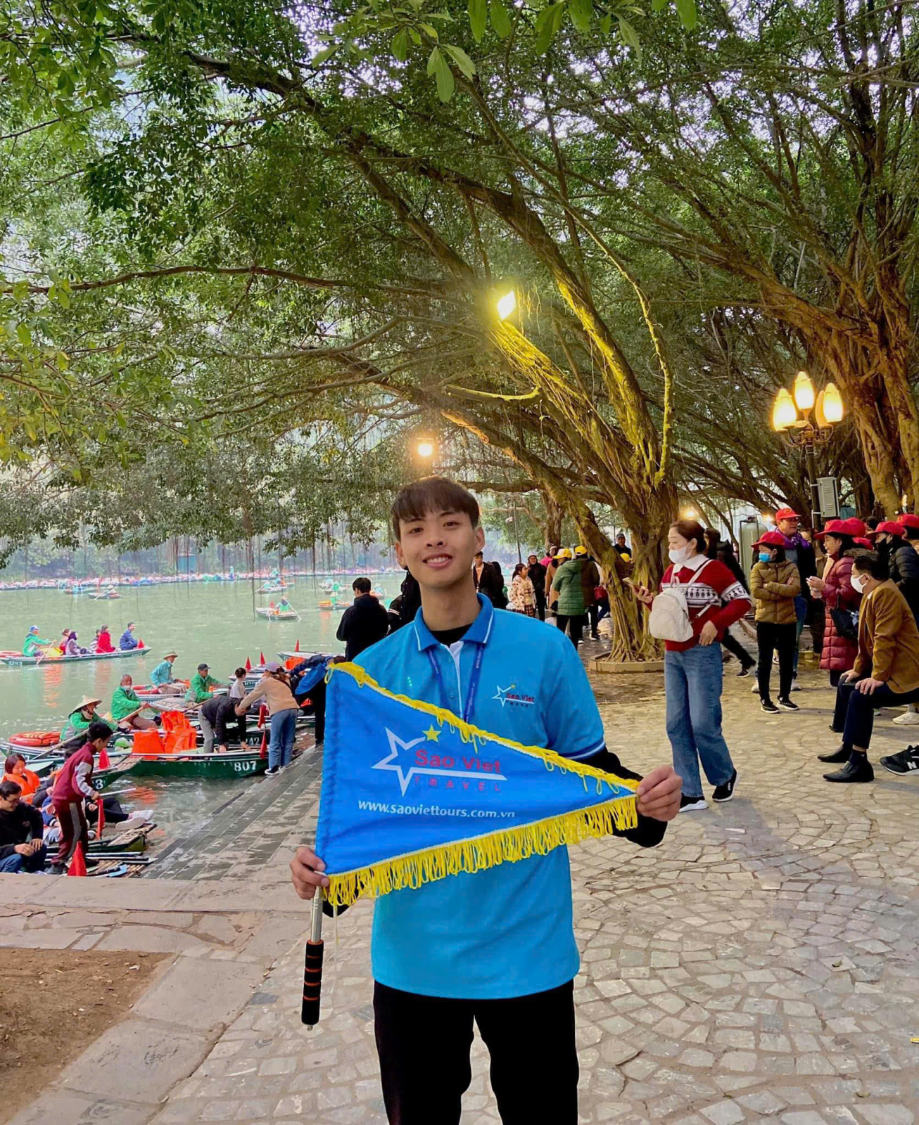 บริการเช่าไกด์นำเที่ยวมืออาชีพ